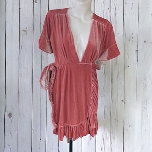 ❄️ 50% off winter Misa anthropologie crushed velvet wrap dress M